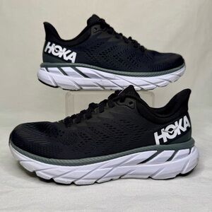 Hoka Women’s Black Clifton 7 Running Shoes